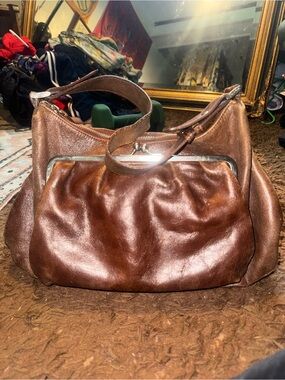 Vintage Kiss-Lock Clasp Coin Slouchy Burgundy bourdeax Leather Boho Bag